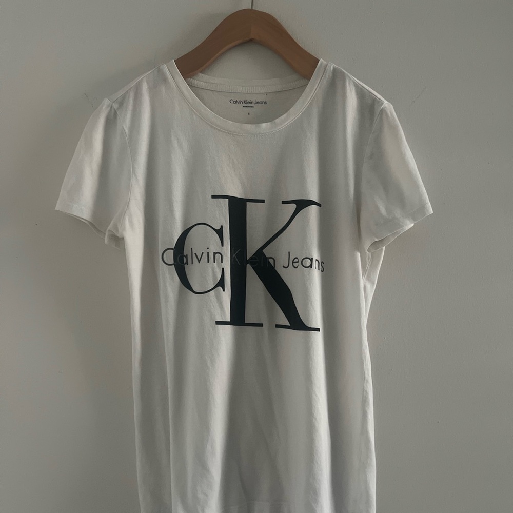 Y2K Calvin Klein Jeans Classic Super Soft White Tee Sz S